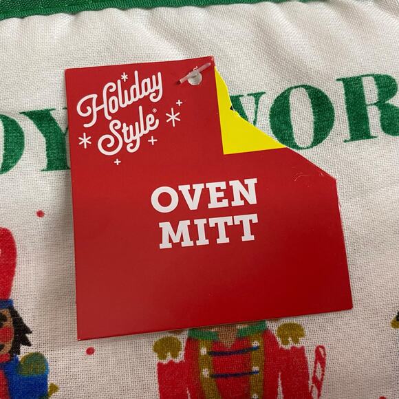 Holiday Style Christmas Nutcracker Spoon Rest and 2 Pot Holders NWT Home Decor - Picture 12 of 15